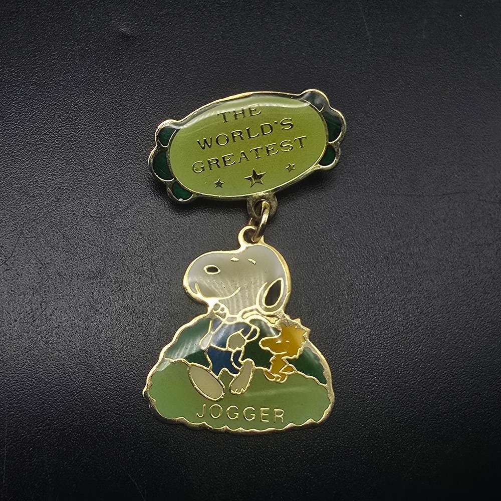 Snoopy World's Greatest Jogger Pin Enamel Green Vintage Peanuts Brooch